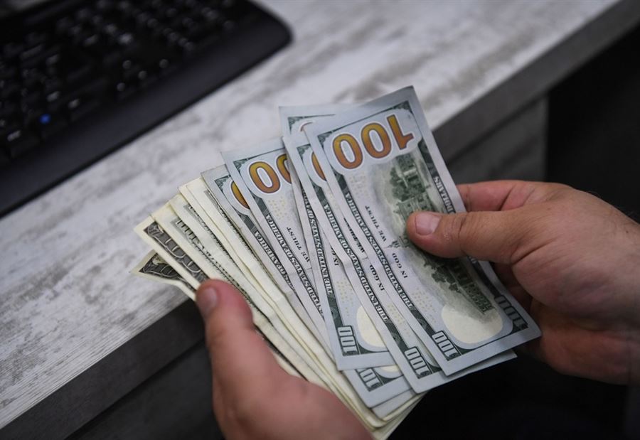 كيف أقفل دولار السوق السوداء مساء اليوم؟ 