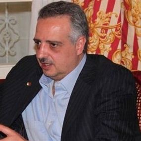 ارسلان يؤيد بوتين 