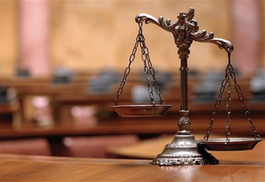 الإدّعاء على مُطلِقي العباراتِ المسيئةِ بحق "السيدة عائشة" الإدّعاء على مُطلِقي العباراتِ المسيئةِ بحق "السيدة عائشة"