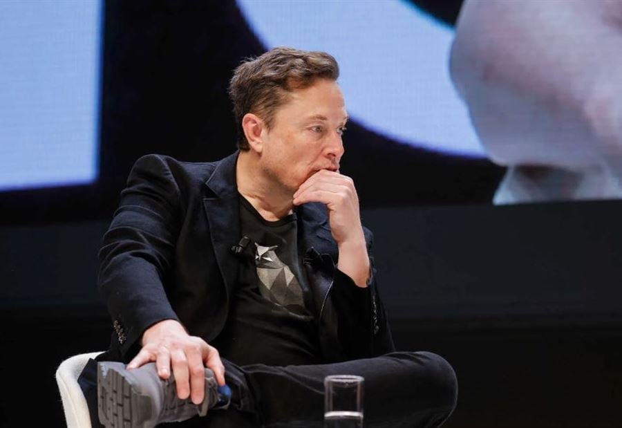 ماسك يتدخل في ساحة القيادة الجمهورية بِمجلس الشيوخ!