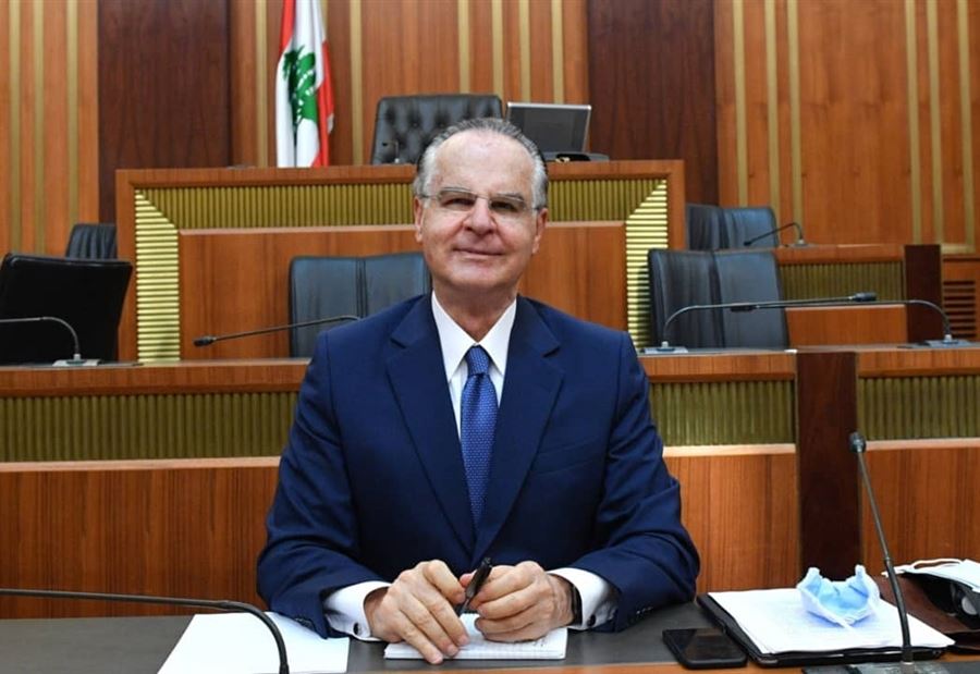 عدوان: العائق أمام "التعيينات" ليس الدستور