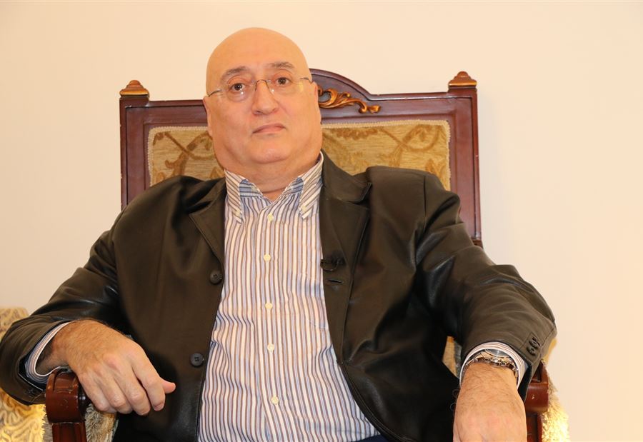 "بحال لم يتوصلوا "لحل"... أبو فاضل يكشف عن "خطورة" ما قد يَحدث
