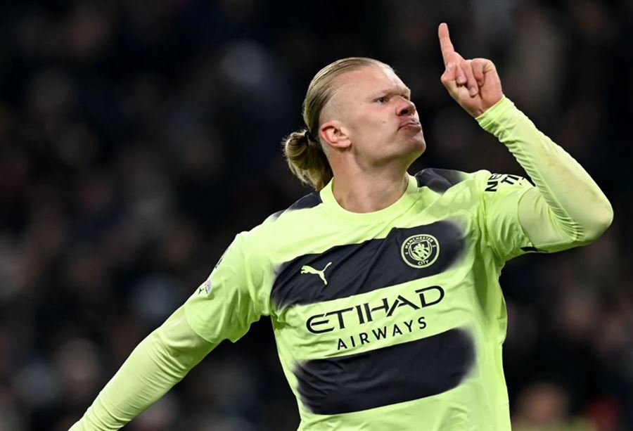 بالفيديو: هالاند يُحطم رقم مبابي القياسي!