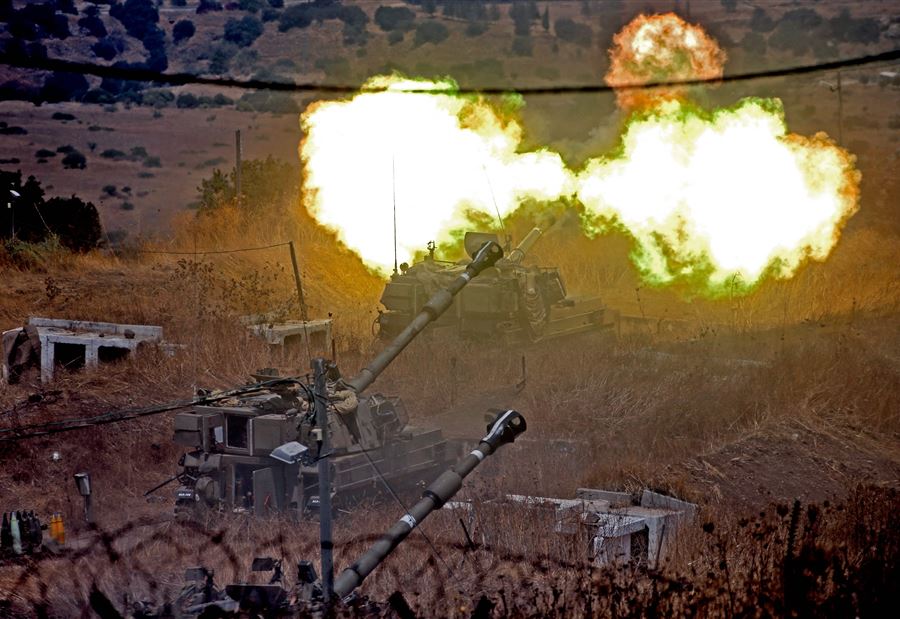 الجيش الإسرائيلي "يدّعي" قصف عناصر وبنى تحتيّة لحزب الله