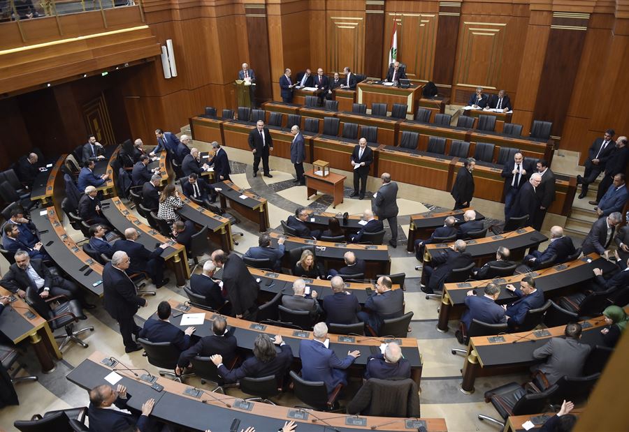 بدأ منذ اشهر... ما حقيقة التواصل بين التيار ونواب من التغيير؟