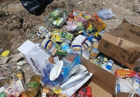 تلف مواد غذائية في صيدا