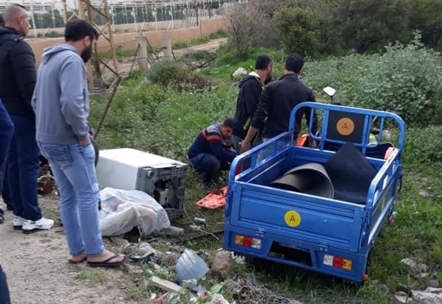بالصور: جريحان اثر انزلاق دراجة نارية