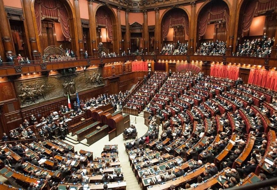 إيطاليا تدخل على خط إبادة الأرمن.. وتركيا تستدعي السفير