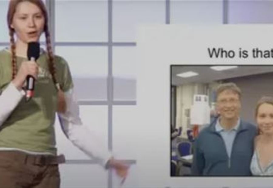 علاقة بين بيل غيتس ولاعبة شابة خلال زواجه... "فضيحة"  كُشفت على يد ميّت!