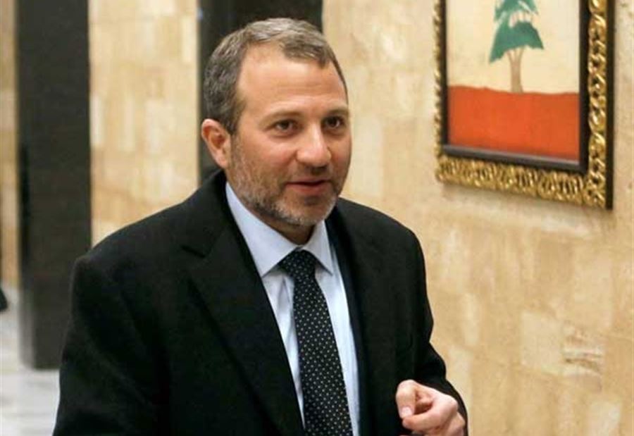 "الاشتراكي": لا لتنصيب باسيل وصياً على الحكومة "الاشتراكي": لا لتنصيب باسيل وصياً على الحكومة