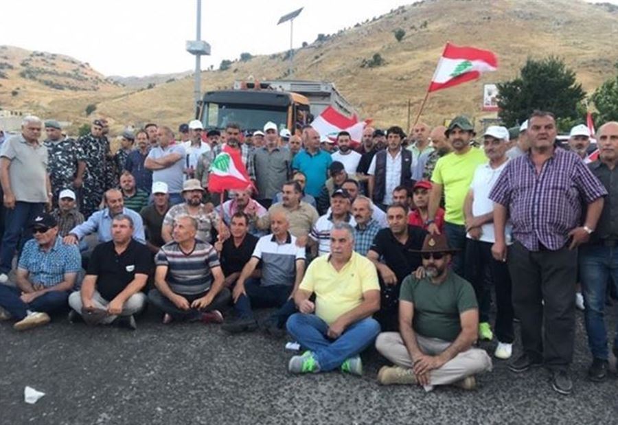 العسكريون المتقاعدون: سنستمر ونصعد