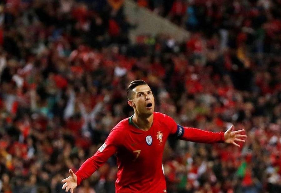 رونالدو يعبر بالبرتغال إلى نهائي أمم أوروبا رونالدو يعبر بالبرتغال إلى نهائي أمم أوروبا