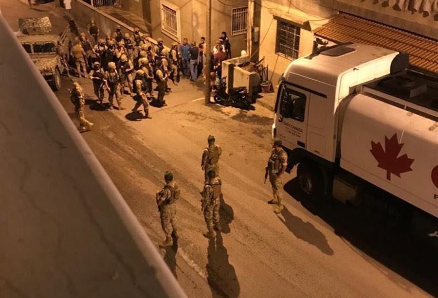 بالفيديو: اشكال في تعلبايا ليلاً... اطلاق نار واشتباكات بالعصي  بالفيديو: اشكال في تعلبايا ليلاً... اطلاق نار واشتباكات بالعصي