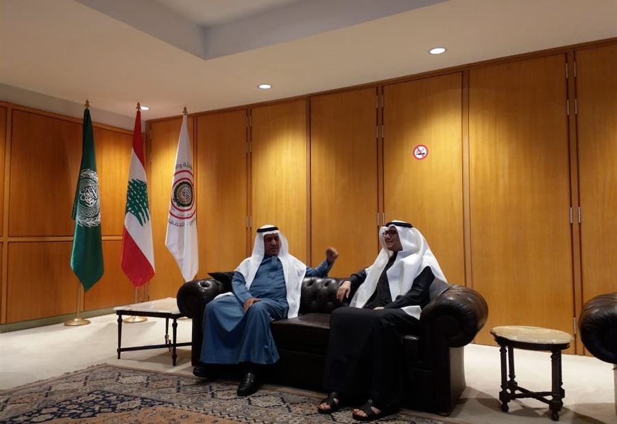 نائب وزير المالية السعودي في بيروت 