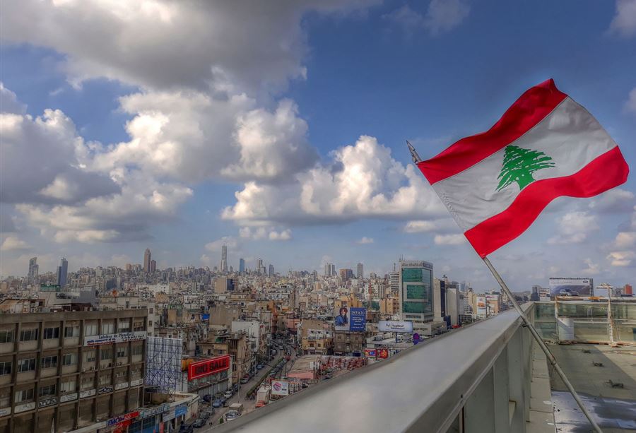 البلد لا يحتمل جبهات...