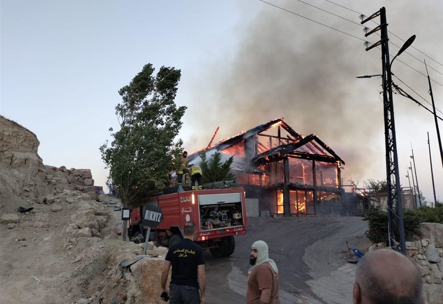 مستجدات مطعم  فاريا... هل تمّت السيطرة على الحريق؟