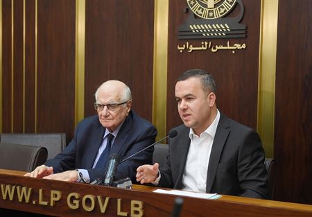 لجنة الاعلام: بحث جدي حول إطلاق قمر إصطناعي لبناني 