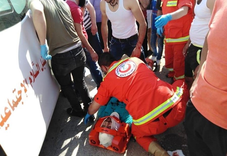 بالصورة: جريح جراء حادث صدم في المنية