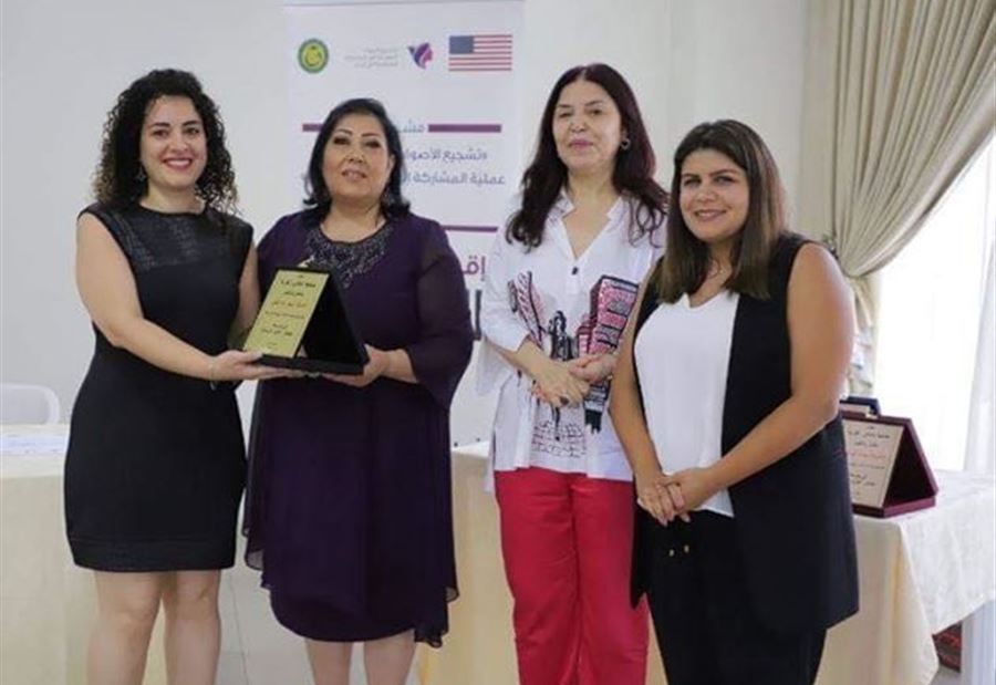 اللقاءات المجتمعية تثمر نتائج ايجابية وعينبال وعترين يحتفلون! 
