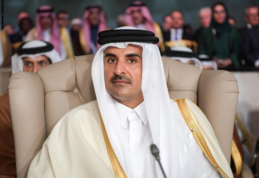 أمير قطر سيوفِّر 10 آلاف فرصة عمل لبلد عربي.. "هدية"