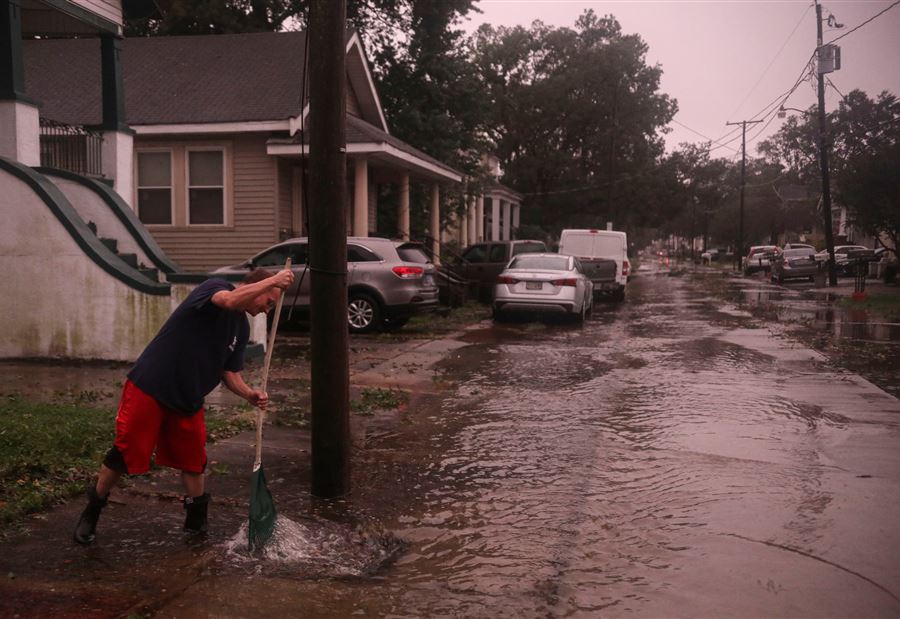 إعصار "زيتا" يجتاح جنوب أميركا... والسلطات تحذّر