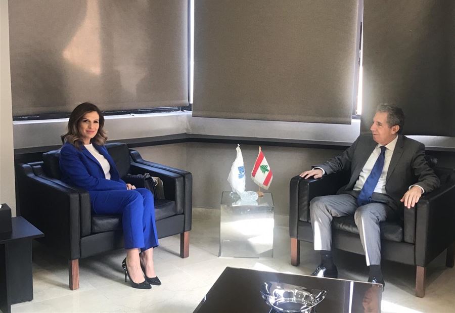 وعدٌ من وزير المالية وعدٌ من وزير المالية