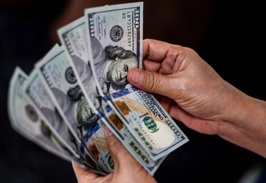مستجدات صادمة في فضيحة اختلاس ملايين الدولارات من أحد المصارف اللبنانية 