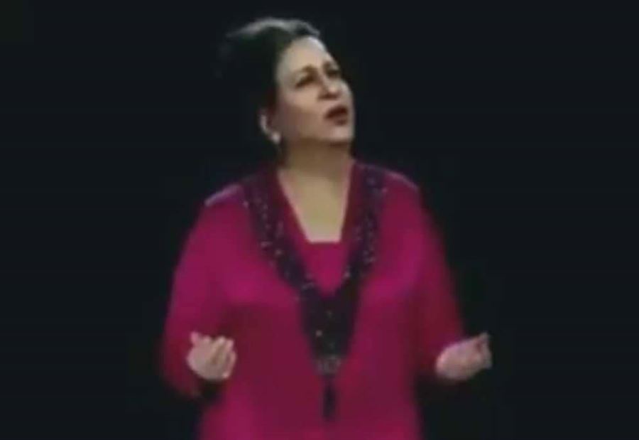 هكذا صدحت أم كلثوم عبر "الهولوغرام" في السعودية