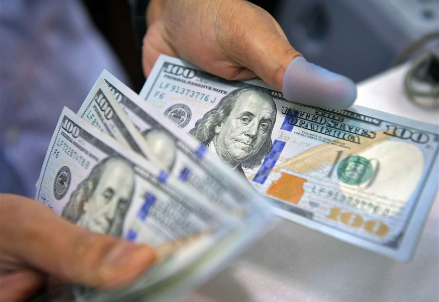 سعر صرف الدولار اليوم... ما المستجدات؟