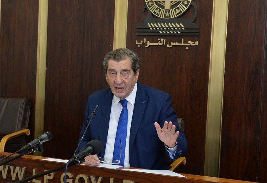 فرزلي يتحدّثُ عن "محاولاتٍ جدّيةٍ لتسهيلِ ولادة الحكومة" فرزلي يتحدّثُ عن "محاولاتٍ جدّيةٍ لتسهيلِ ولادة الحكومة"