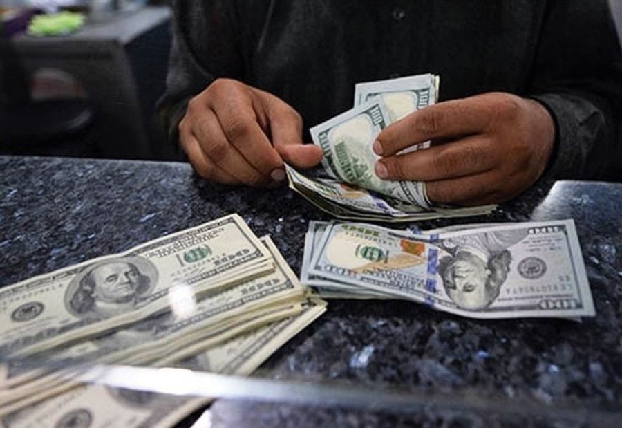سعر الدولار لدى الصرافين اليوم الخميس
