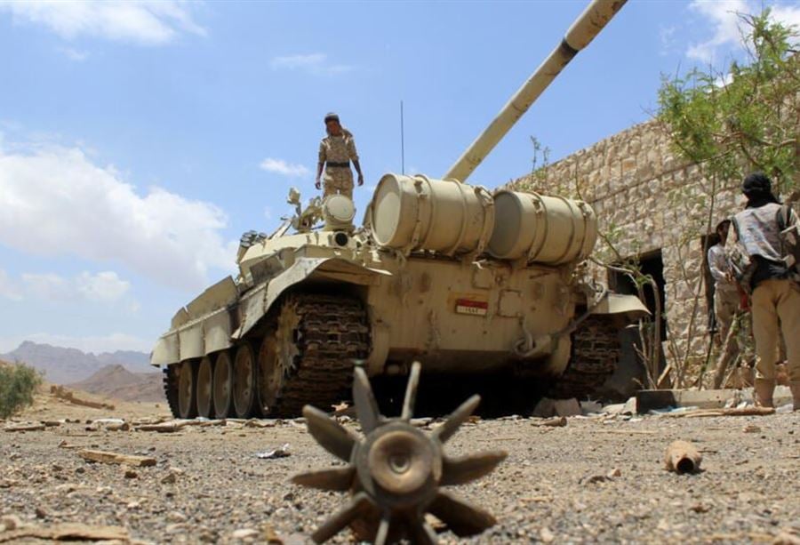 "جراء الضربات"... الحوثيون يكشفون عن "خسارة موجعة"!