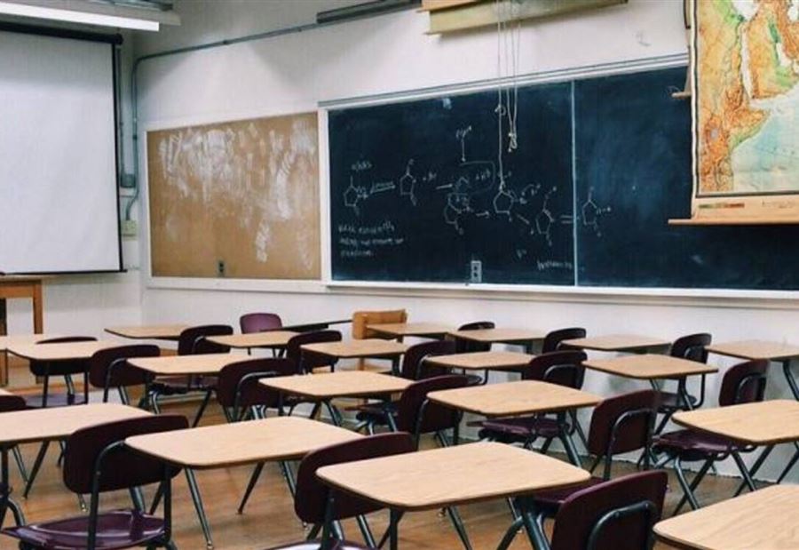 بعد عام من الإغلاق... مدارس في الجنوب فتحت أبوابها