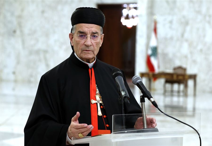 "سجالٌ واسعٌ" حول مواقف الراعي