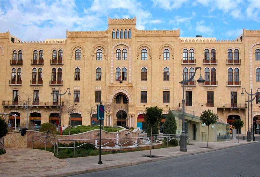البحث جارٍ عن رئيس