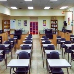 حمادة يصدر مذكرة بإقفال جميع المؤسسات التربوية بصيدا 