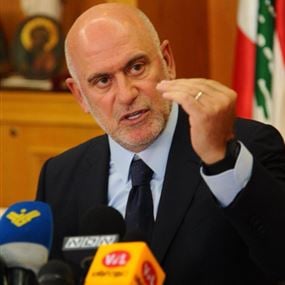 فنيانوس: إذا أرادوا "الأشغال" فنريد "الطاقة"