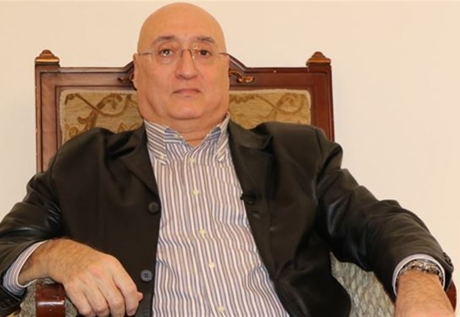 "بحروف من زبل!"...  تغريدةٌ هجوميّة لـ أبو فاضل!