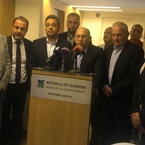 تفاصيل اجتماع الخطيب مع عون ووفد من رؤساء بلديات المتن الاعلى تفاصيل اجتماع الخطيب مع عون ووفد من رؤساء بلديات المتن الاعلى
