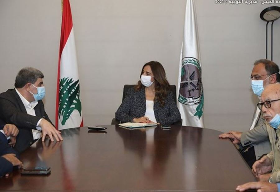 إجتماع في وزارة الدفاع في شأن أوضاع النقل البري