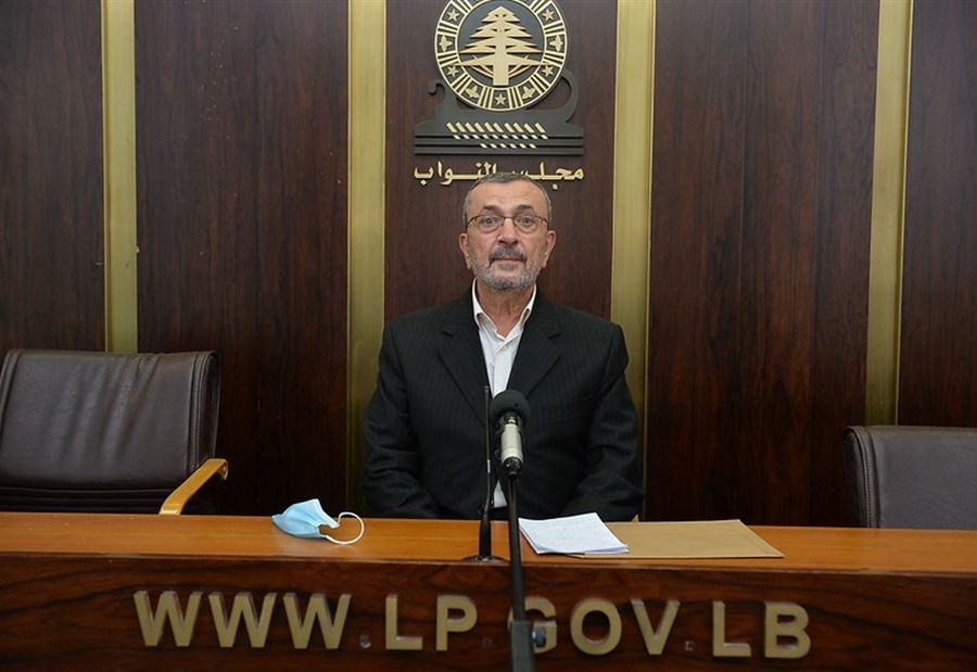 عز الدين: من نصب الإدارة الأميركية وصياً على العالم؟ عز الدين: من نصب الإدارة الأميركية وصياً على العالم؟