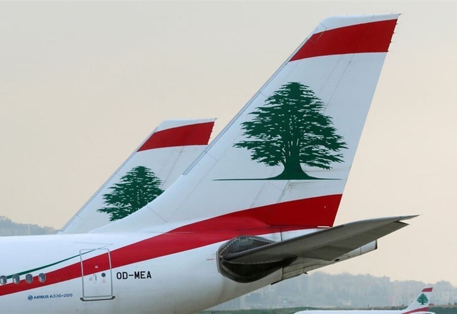 الرصاص الطائش يُصيب طائرتين للـ MEA (صور)