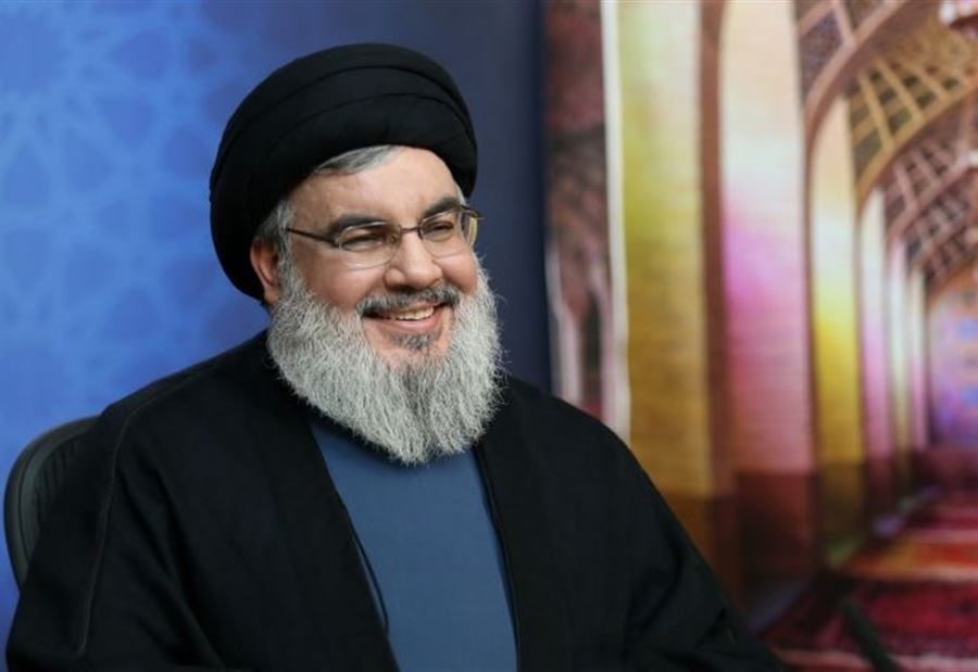 إبتسامة... مستغربة إبتسامة... مستغربة