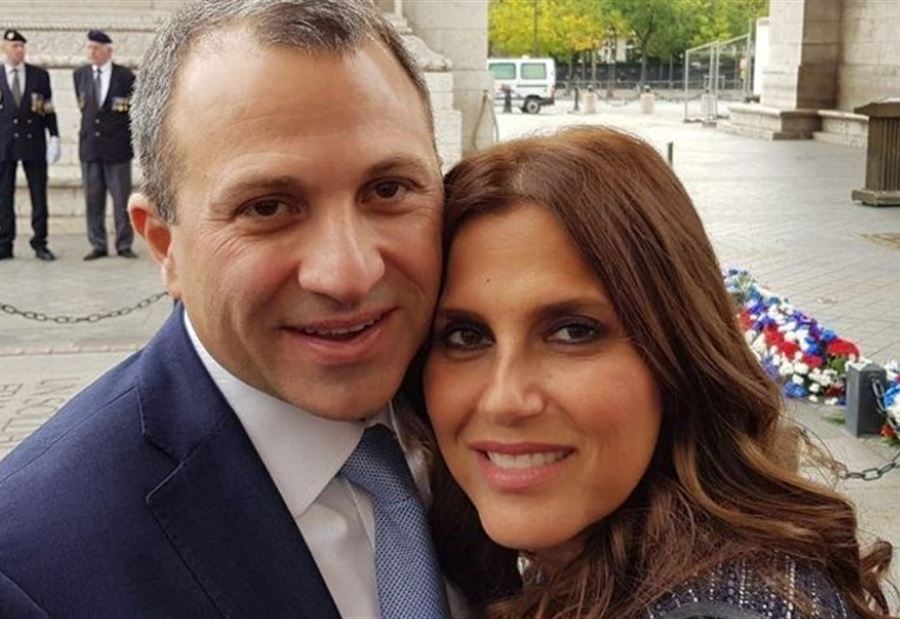 بالصورة: باسيل يتحدى شانتال ببيض الفصح "البرتقالي"