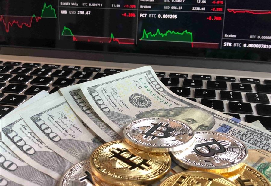 "مليارات الدولارات إلى تبخر؟"...  توقعات بانهيار العملات المشفرة