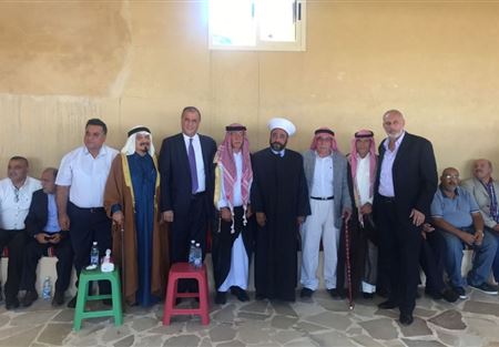 سليمان لوجهاء العشائر العربية: الحريري وطني بامتياز سليمان لوجهاء العشائر العربية: الحريري وطني بامتياز