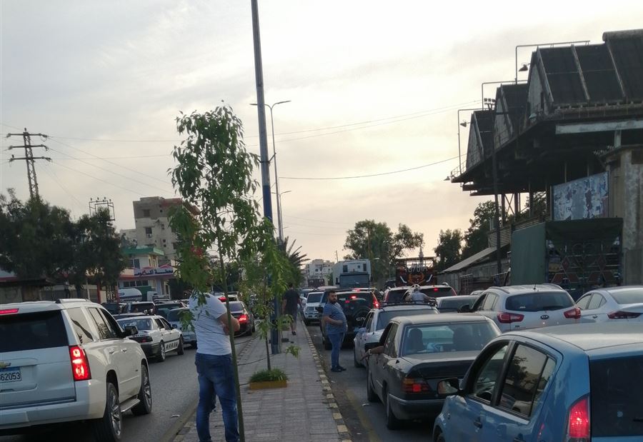 إحتجاجاتٌ وقطع الطريق الدولية في طرابلس 