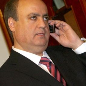 وهاب: اين مبررات وزراء ٨ آذار من تسفير النفايات؟
