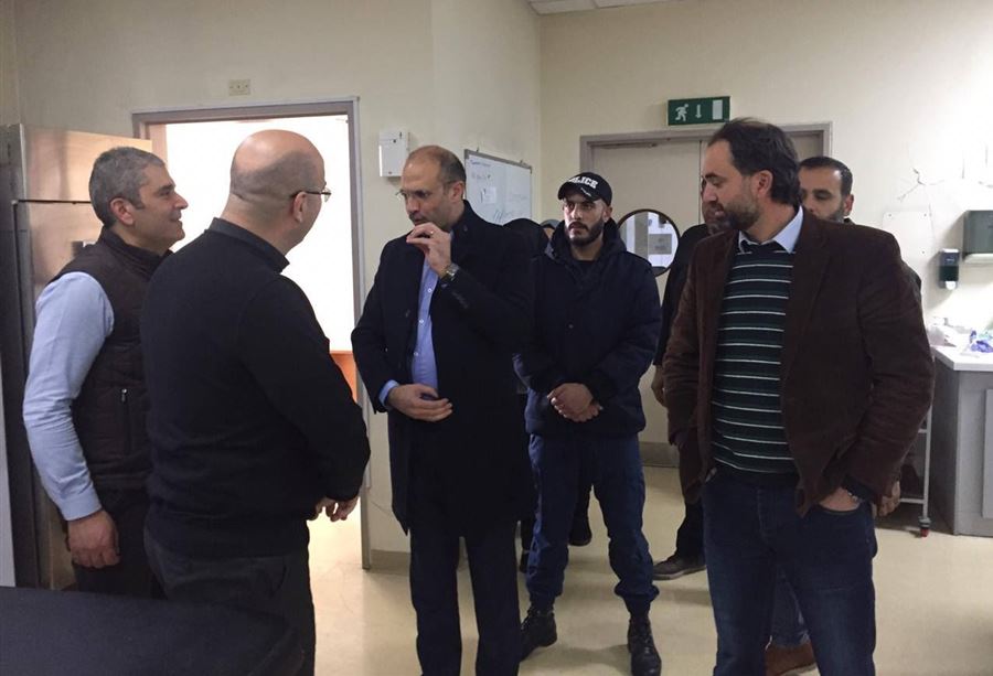 وزير الصحة يبدأ نشاطه بزيارة مفاجئة لمستشفى بقاعي 