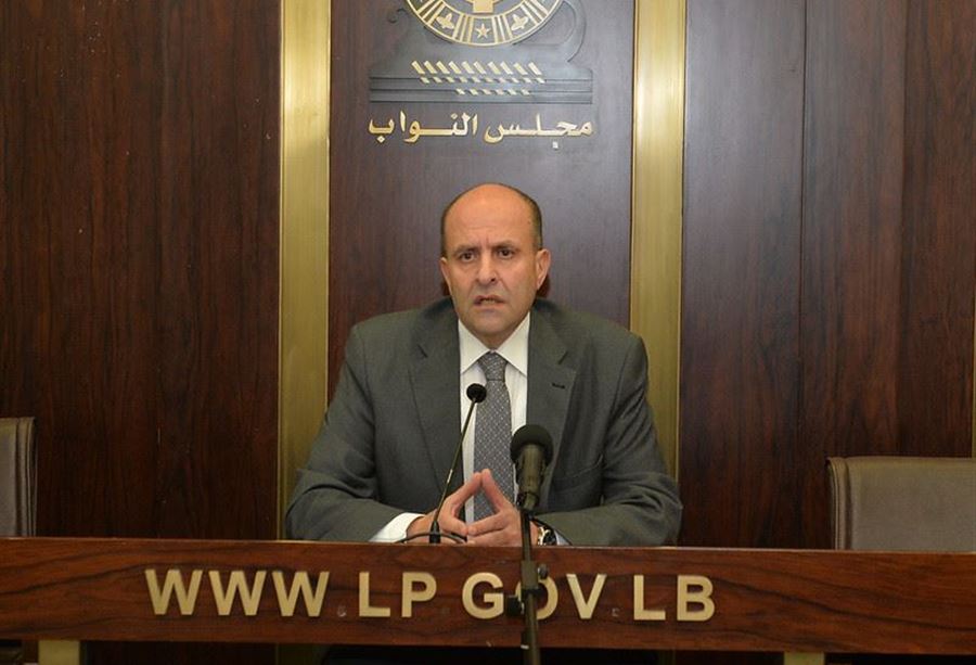 "لسنا متملّقين"... سليم عون يتحدث عن عودة الحريري! "لسنا متملّقين"... سليم عون يتحدث عن عودة الحريري!